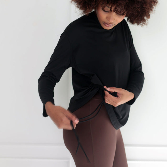 Lightweight Long Sleeve Top (Rouched) | Black