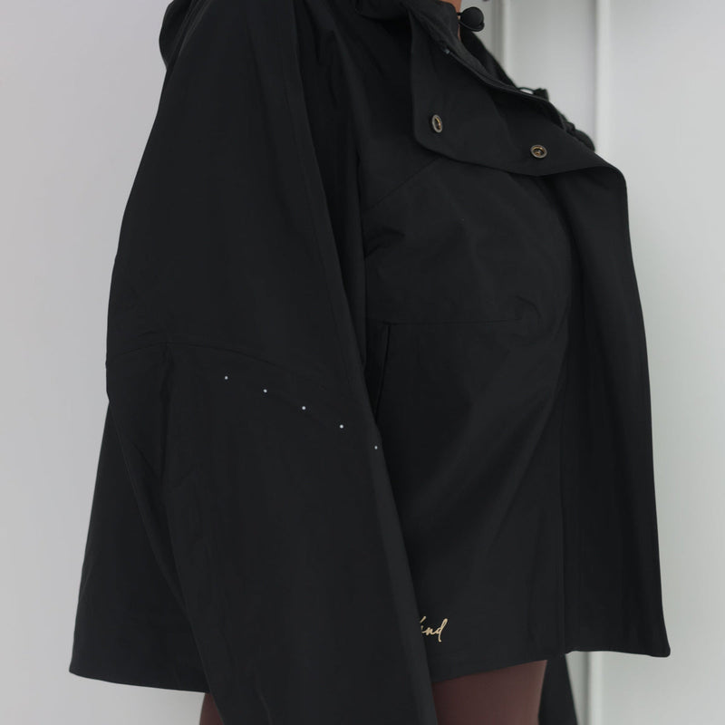 Hydro Hooded Jacket | Black