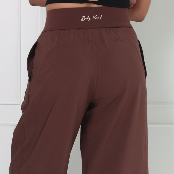 Flow Flared Pants | Brown