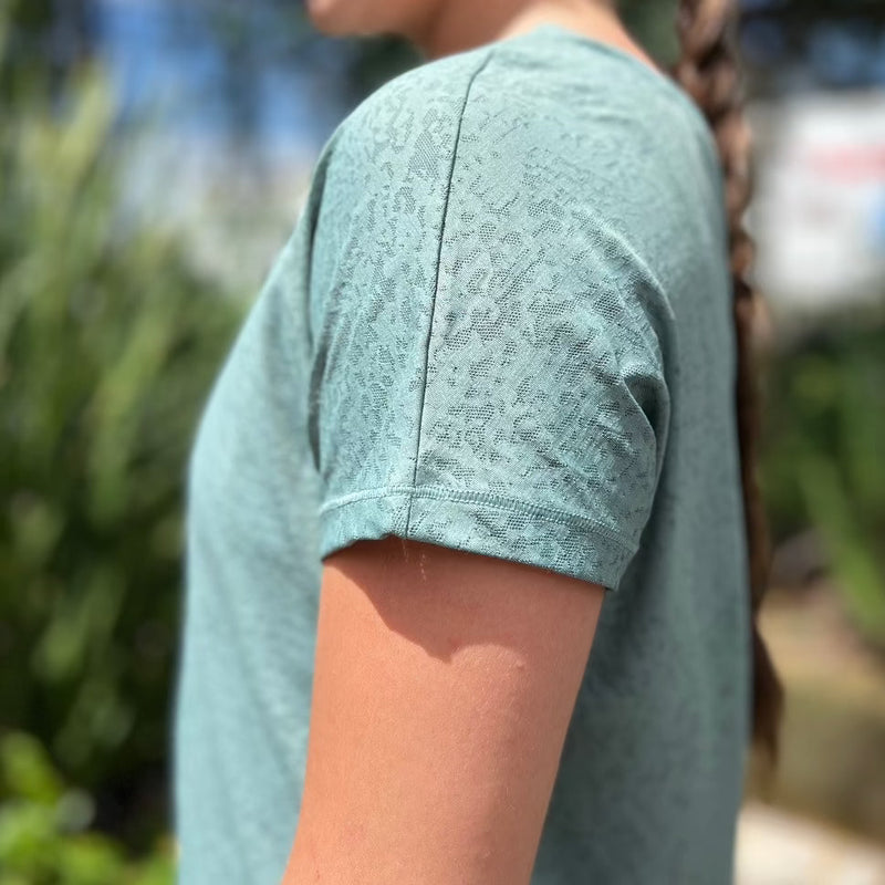 Vee-Strapped Tee | Green