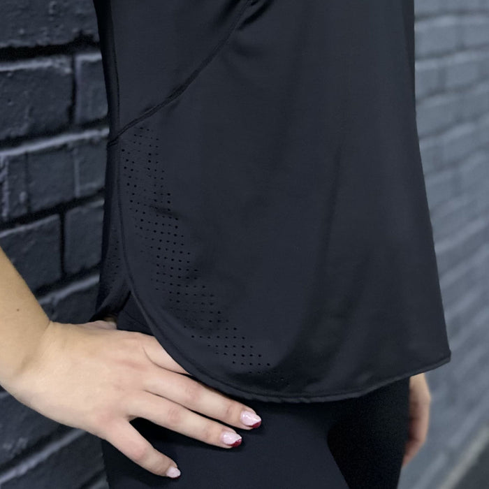 Athletic Chic Tank Tops | Black