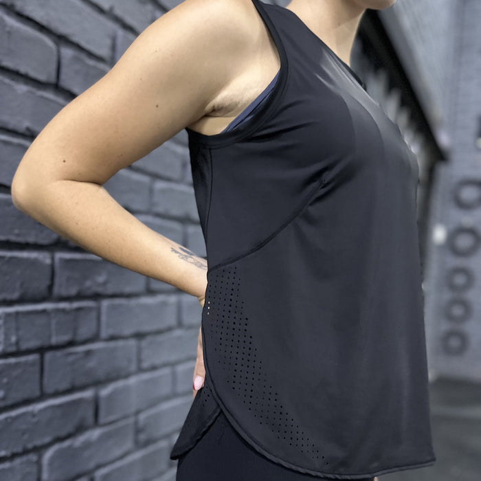 Athletic Chic Tank Tops | Black