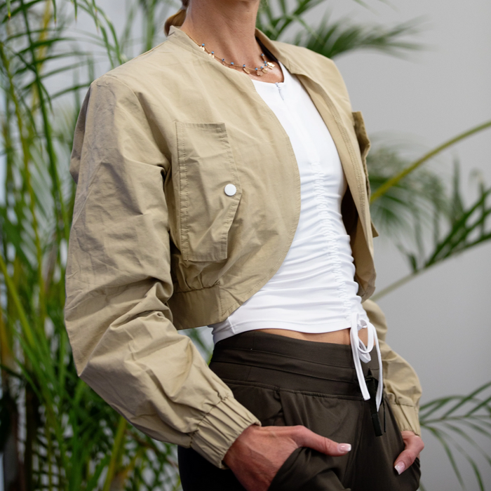 Curve Crop Jacket | Tan