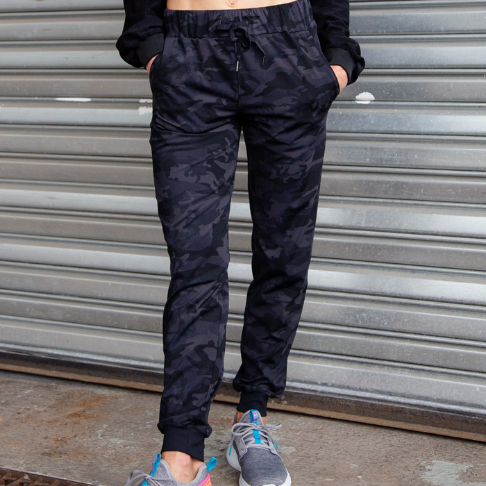 Loose Fit Joggers | Black Camo
