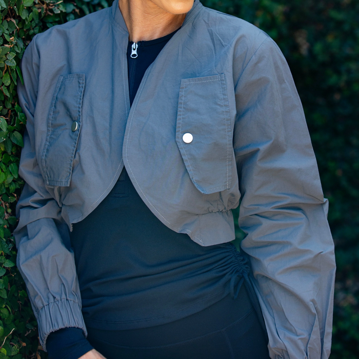 Curve Crop Jacket | Charcoal
