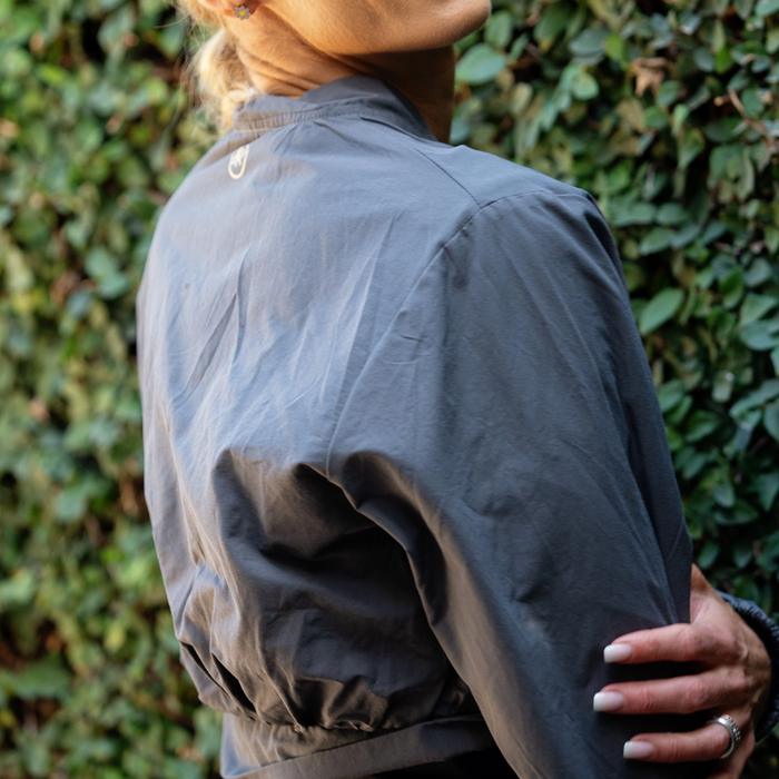 Curve Crop Jacket | Charcoal
